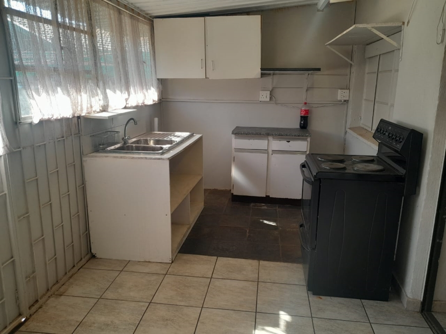 3 Bedroom Property for Sale in Geelhoutpark North West